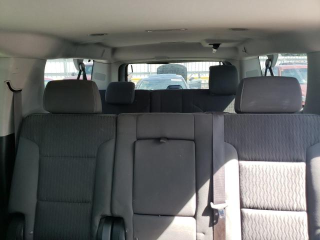 Photo 9 VIN: 1GNSKHKC9FR615800 - CHEVROLET SUBURBAN 