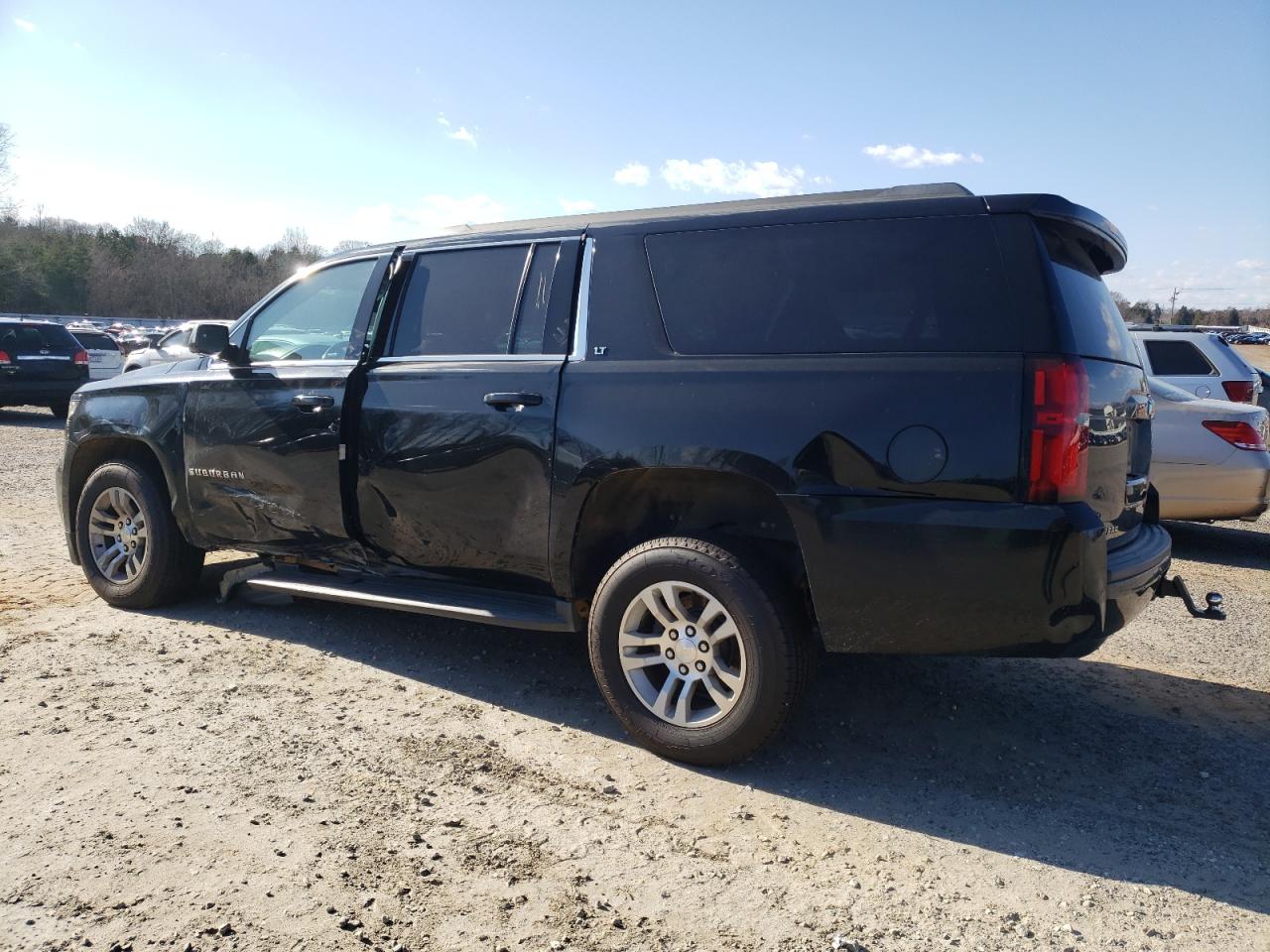 Photo 1 VIN: 1GNSKHKC9JR166420 - CHEVROLET SUBURBAN 