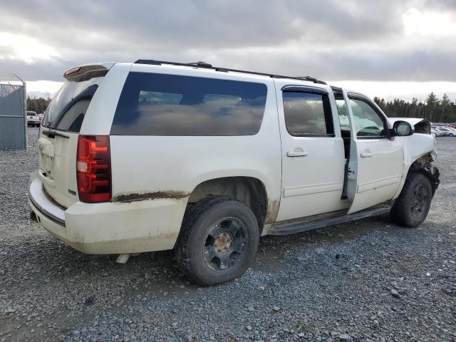 Photo 2 VIN: 1GNSKJE30BR187709 - CHEVROLET SUBURBAN K 