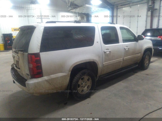 Photo 3 VIN: 1GNSKJE30BR282173 - CHEVROLET SUBURBAN 