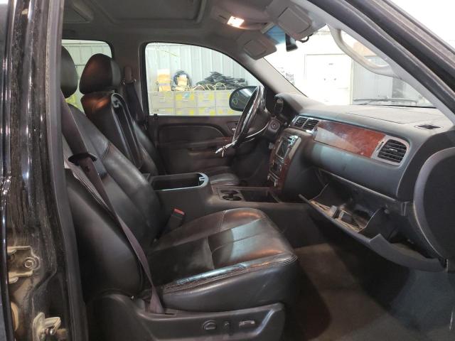 Photo 4 VIN: 1GNSKJE31BR351842 - CHEVROLET SUBURBAN K 