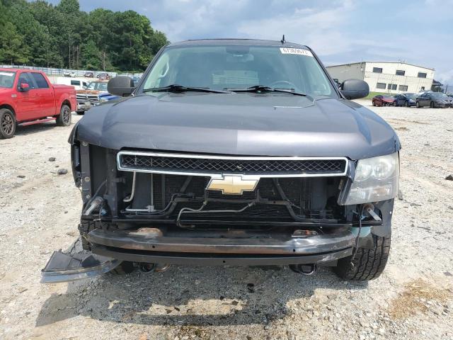 Photo 4 VIN: 1GNSKJE32BR219429 - CHEVROLET SUBURBAN 1 