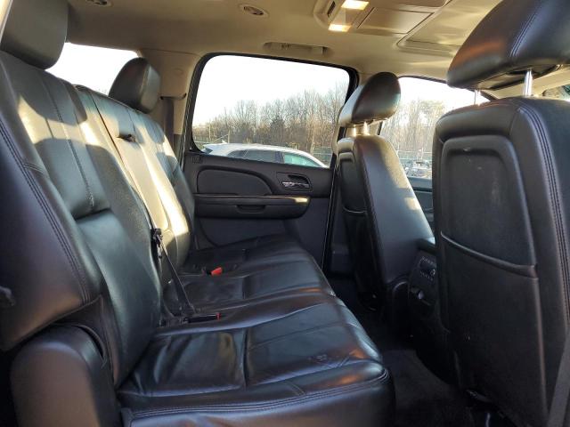 Photo 10 VIN: 1GNSKJE32BR356595 - CHEVROLET SUBURBAN K 