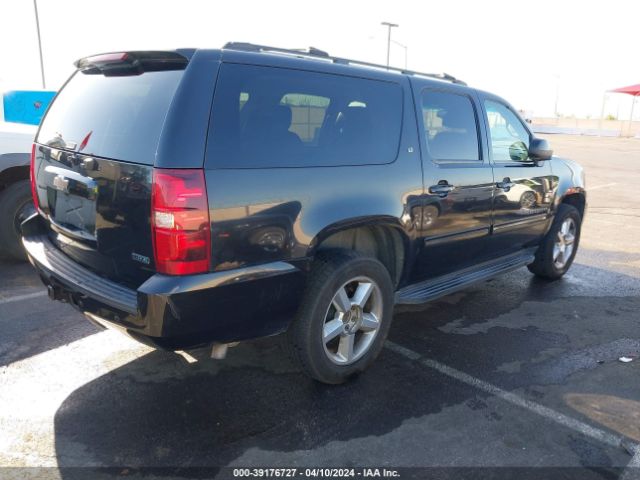 Photo 3 VIN: 1GNSKJE32BR376376 - CHEVROLET SUBURBAN 1500 