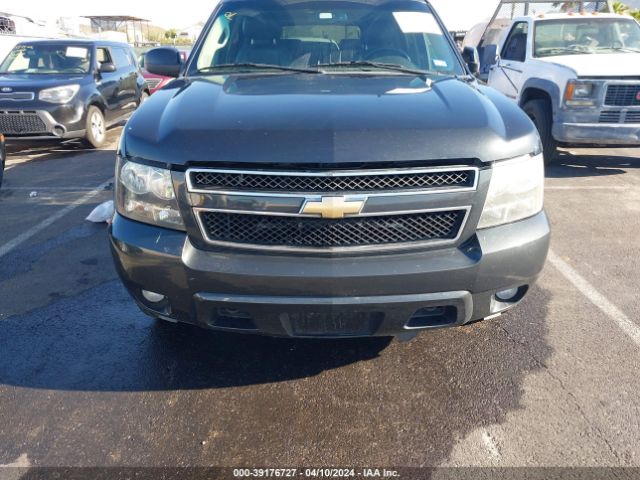 Photo 5 VIN: 1GNSKJE32BR376376 - CHEVROLET SUBURBAN 1500 