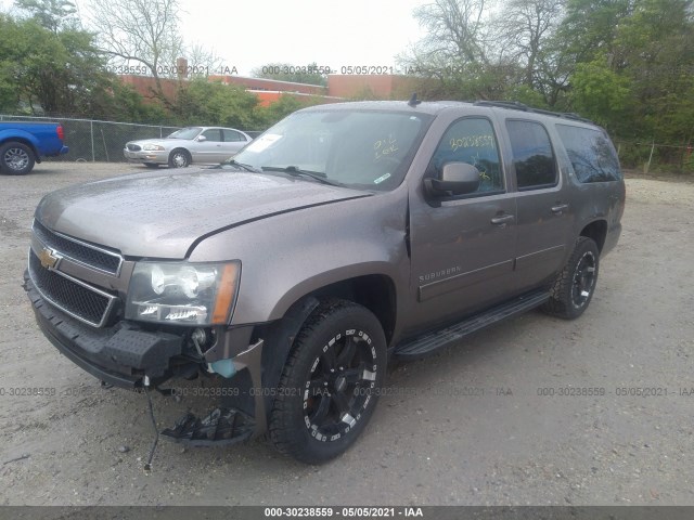 Photo 1 VIN: 1GNSKJE33BR189311 - CHEVROLET SUBURBAN 