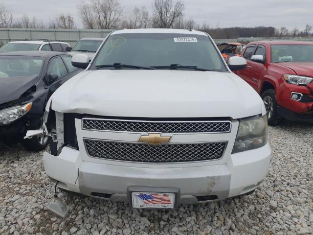 Photo 4 VIN: 1GNSKJE33BR209086 - CHEVROLET SUBURBAN K 