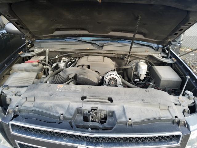 Photo 6 VIN: 1GNSKJE33BR295208 - CHEVROLET SUBURBAN K 