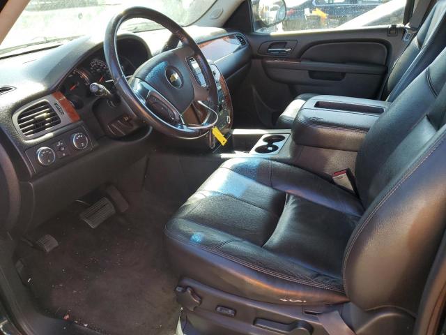 Photo 6 VIN: 1GNSKJE33BR338963 - CHEVROLET SUBURBAN K 