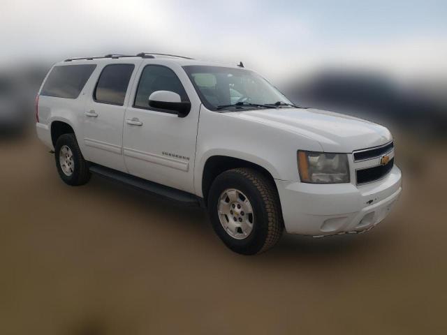 Photo 3 VIN: 1GNSKJE34BR212238 - CHEVROLET SUBURBAN 