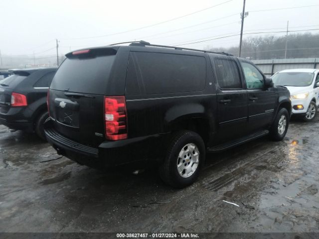 Photo 3 VIN: 1GNSKJE35BR334963 - CHEVROLET SUBURBAN 1500 