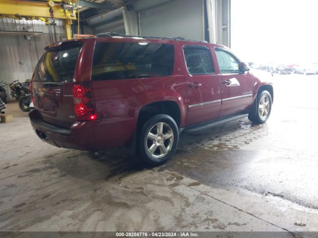 Photo 3 VIN: 1GNSKJE36BR230546 - CHEVROLET SUBURBAN 1500 