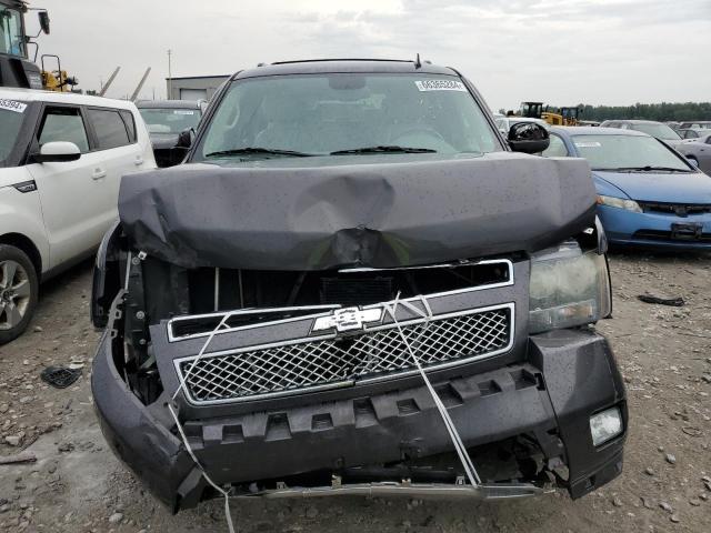 Photo 4 VIN: 1GNSKJE3XBR259726 - CHEVROLET SUBURBAN K 