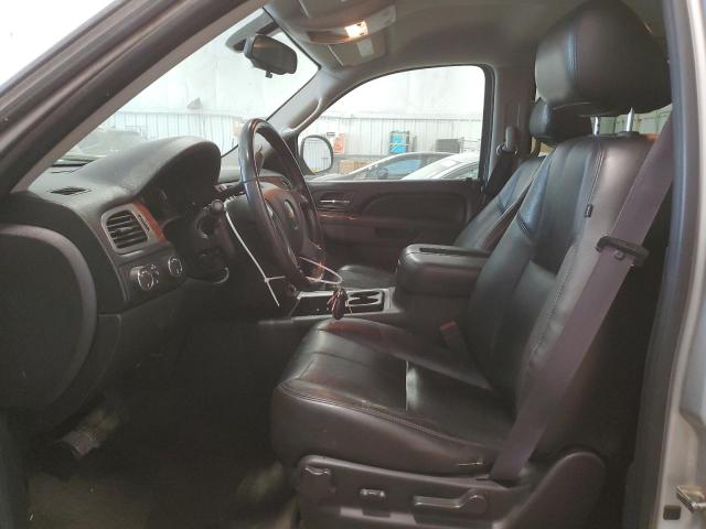 Photo 6 VIN: 1GNSKJE3XBR361740 - CHEVROLET SUBURBAN K 