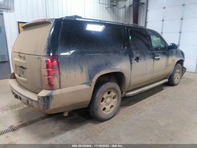 Photo 3 VIN: 1GNSKJE70DR298718 - CHEVROLET SUBURBAN 1500 