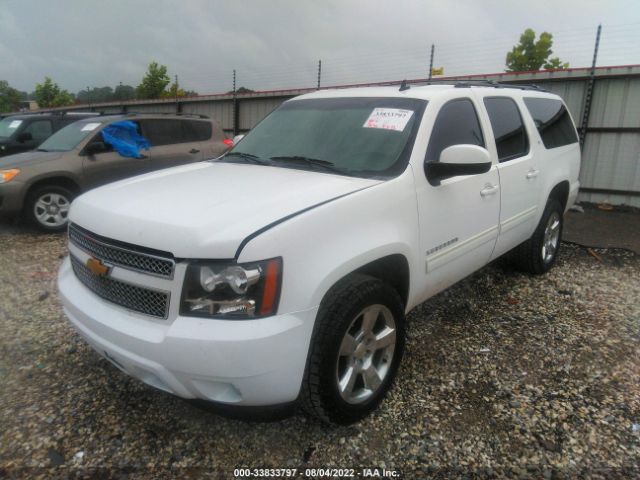 Photo 1 VIN: 1GNSKJE70DR322872 - CHEVROLET SUBURBAN 