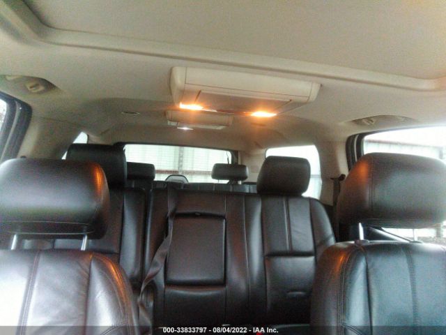 Photo 7 VIN: 1GNSKJE70DR322872 - CHEVROLET SUBURBAN 