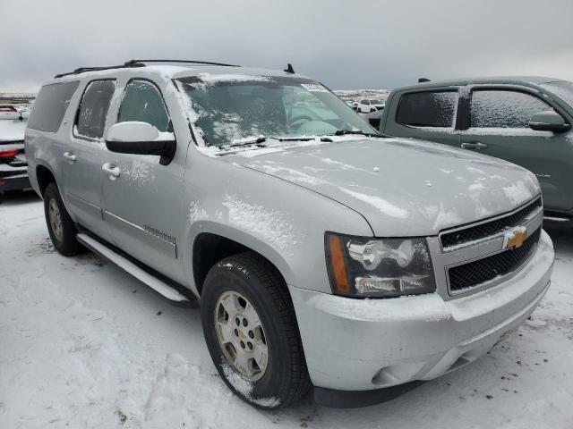 Photo 3 VIN: 1GNSKJE71CR319459 - CHEVROLET SUBURBAN 