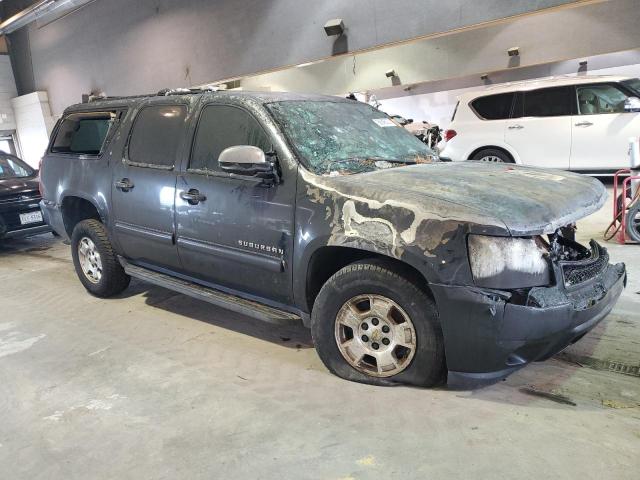 Photo 3 VIN: 1GNSKJE71DR236986 - CHEVROLET SUBURBAN 