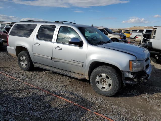 Photo 3 VIN: 1GNSKJE72DR133771 - CHEVROLET SUBURBAN K 