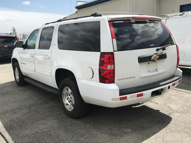 Photo 2 VIN: 1GNSKJE72ER211855 - CHEVROLET SUBURBAN 