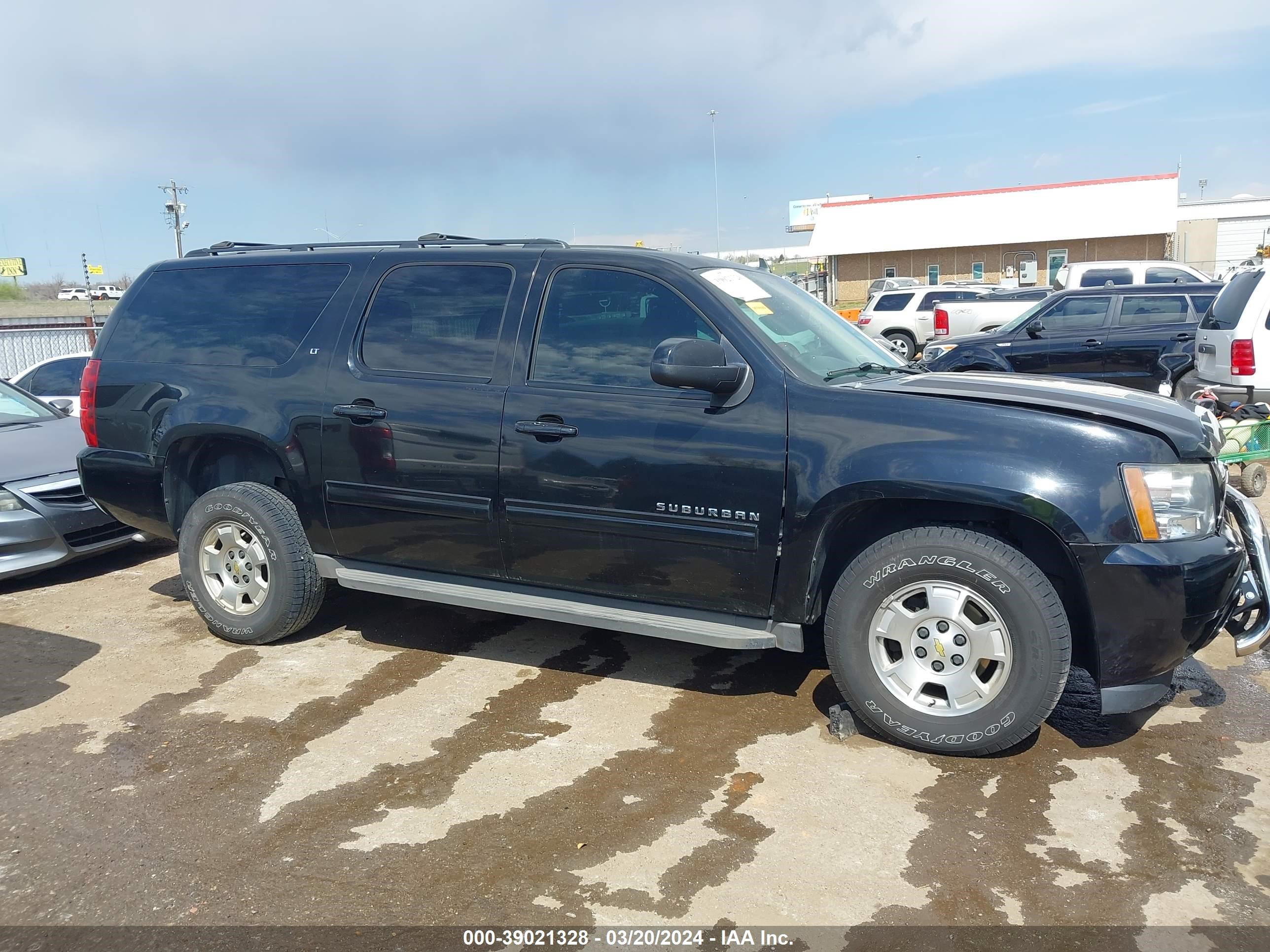 Photo 12 VIN: 1GNSKJE73CR300122 - CHEVROLET EXPRESS 