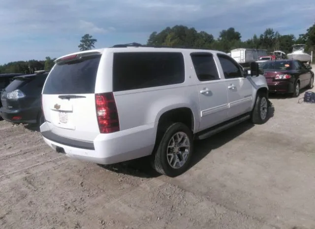 Photo 3 VIN: 1GNSKJE73DR172448 - CHEVROLET SUBURBAN 