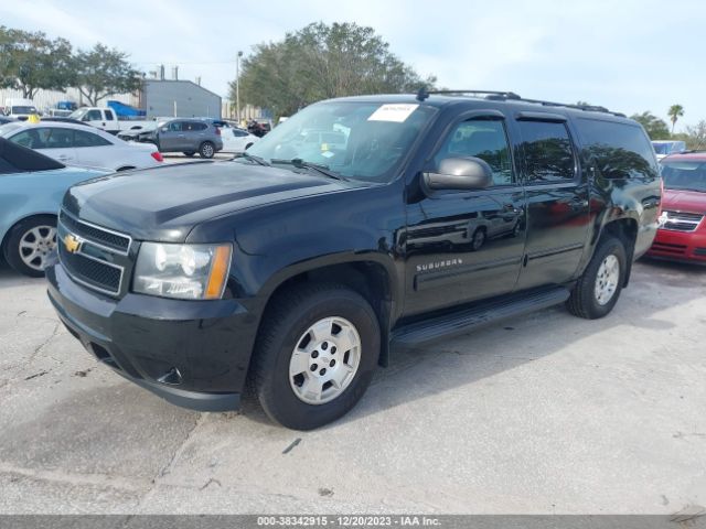 Photo 1 VIN: 1GNSKJE73ER131447 - CHEVROLET SUBURBAN 