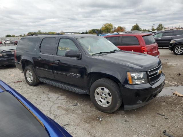 Photo 3 VIN: 1GNSKJE74CR313414 - CHEVROLET SUBURBAN 