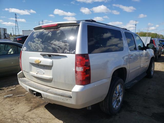 Photo 3 VIN: 1GNSKJE74DR243771 - CHEVROLET SUBURBAN K 