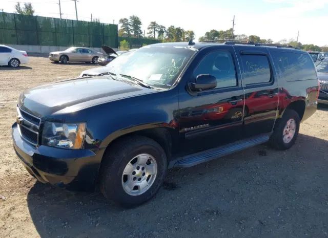 Photo 1 VIN: 1GNSKJE74DR330666 - CHEVROLET SUBURBAN 