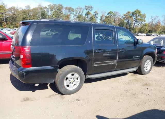 Photo 3 VIN: 1GNSKJE74DR330666 - CHEVROLET SUBURBAN 