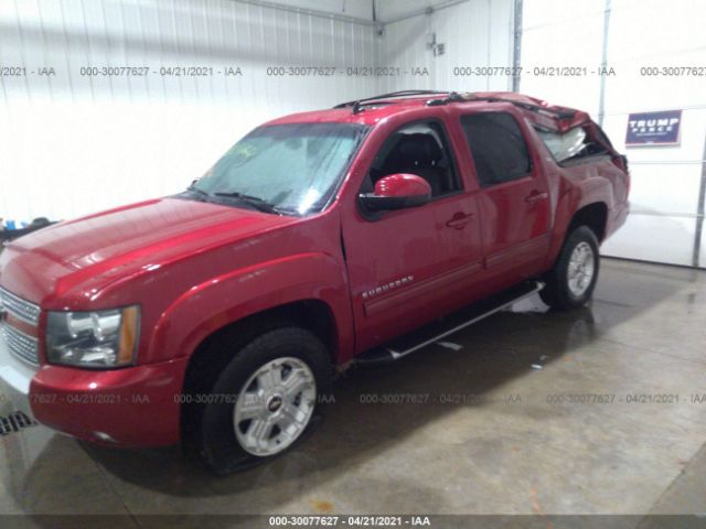 Photo 1 VIN: 1GNSKJE74DR334877 - CHEVROLET SUBURBAN 