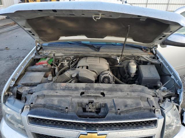 Photo 11 VIN: 1GNSKJE75DR329560 - CHEVROLET SUBURBAN K 