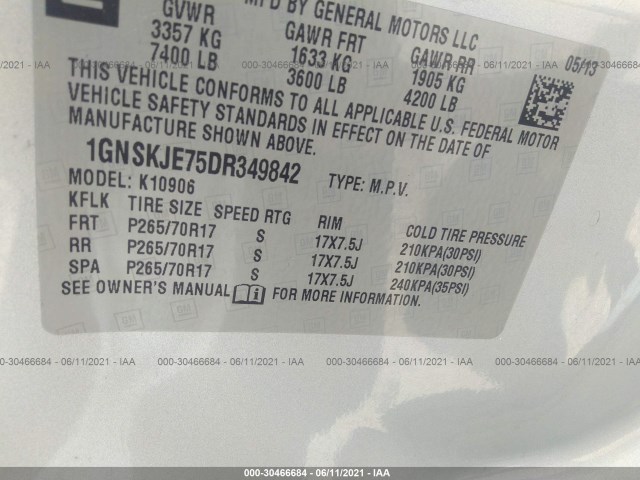 Photo 8 VIN: 1GNSKJE75DR349842 - CHEVROLET SUBURBAN 