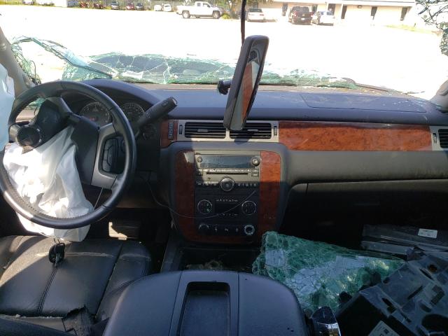 Photo 8 VIN: 1GNSKJE76DR157393 - CHEVROLET SUBURBAN K 