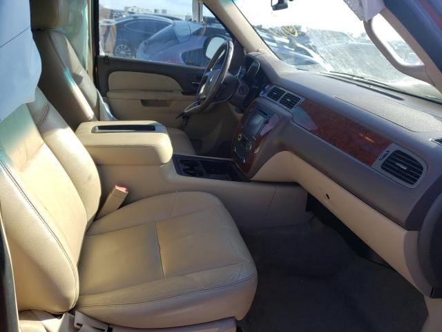 Photo 4 VIN: 1GNSKJE76DR182861 - CHEVROLET SUBURBAN K 