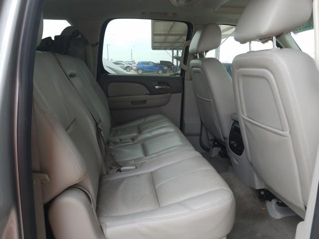 Photo 5 VIN: 1GNSKJE76DR333861 - CHEVROLET SUBURBAN K 