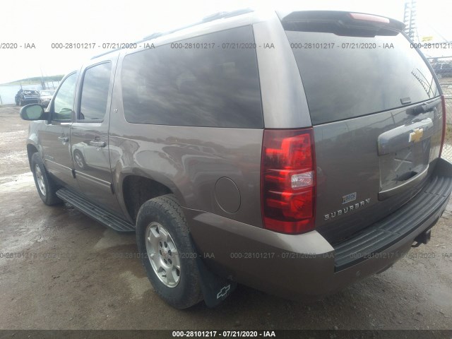 Photo 2 VIN: 1GNSKJE76DR353138 - CHEVROLET SUBURBAN 