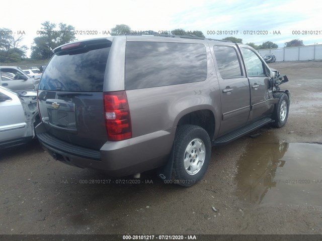 Photo 3 VIN: 1GNSKJE76DR353138 - CHEVROLET SUBURBAN 