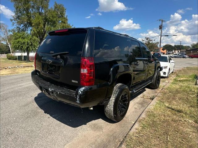 Photo 3 VIN: 1GNSKJE77CR140679 - CHEVROLET SUBURBAN K 