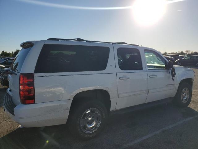 Photo 2 VIN: 1GNSKJE77DR101480 - CHEVROLET SUBURBAN 