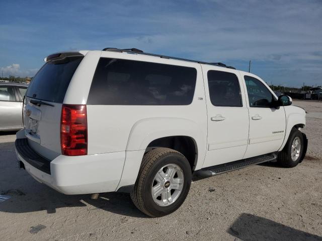 Photo 2 VIN: 1GNSKJE77ER180764 - CHEVROLET SUBURBAN 