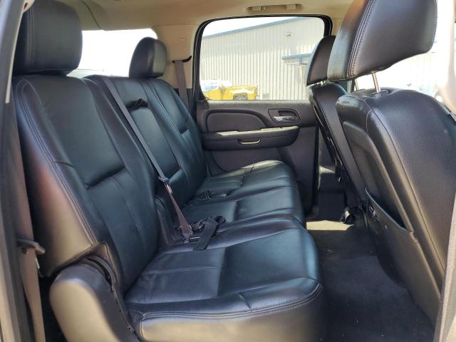 Photo 10 VIN: 1GNSKJE78DR135895 - CHEVROLET SUBURBAN K 