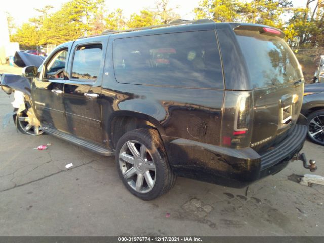 Photo 2 VIN: 1GNSKJE79DR334986 - CHEVROLET SUBURBAN 