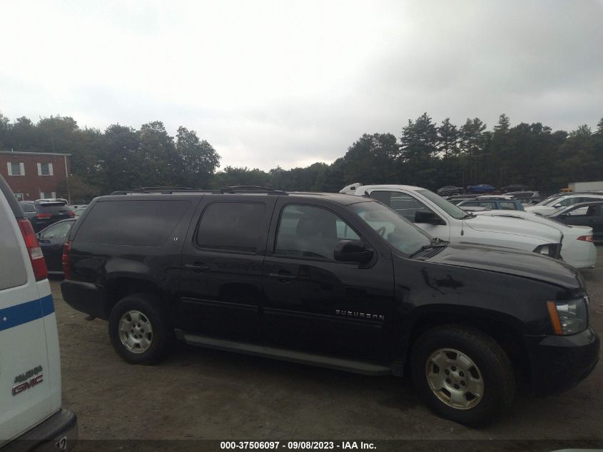 Photo 12 VIN: 1GNSKJE79ER169913 - CHEVROLET SUBURBAN 