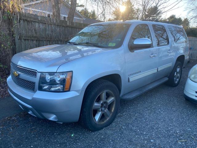 Photo 1 VIN: 1GNSKJE7XDR143366 - CHEVROLET SUBURBAN 