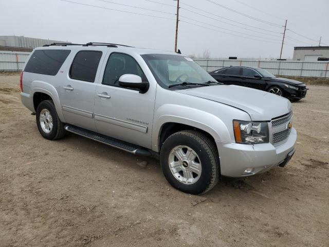 Photo 3 VIN: 1GNSKJE7XDR324435 - CHEVROLET SUBURBAN 