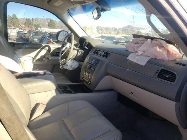 Photo 4 VIN: 1GNSKJE7XER182573 - CHEVROLET SUBURBAN K 