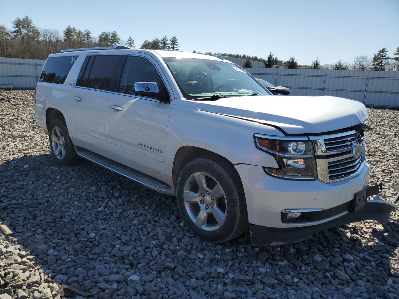 Photo 3 VIN: 1GNSKJKC1GR318562 - CHEVROLET SUBURBAN 